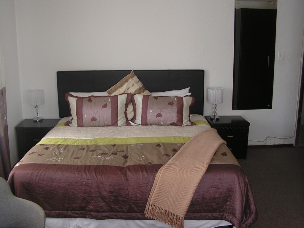 Moshitametsi Guesthouse Kempton Park Zimmer foto